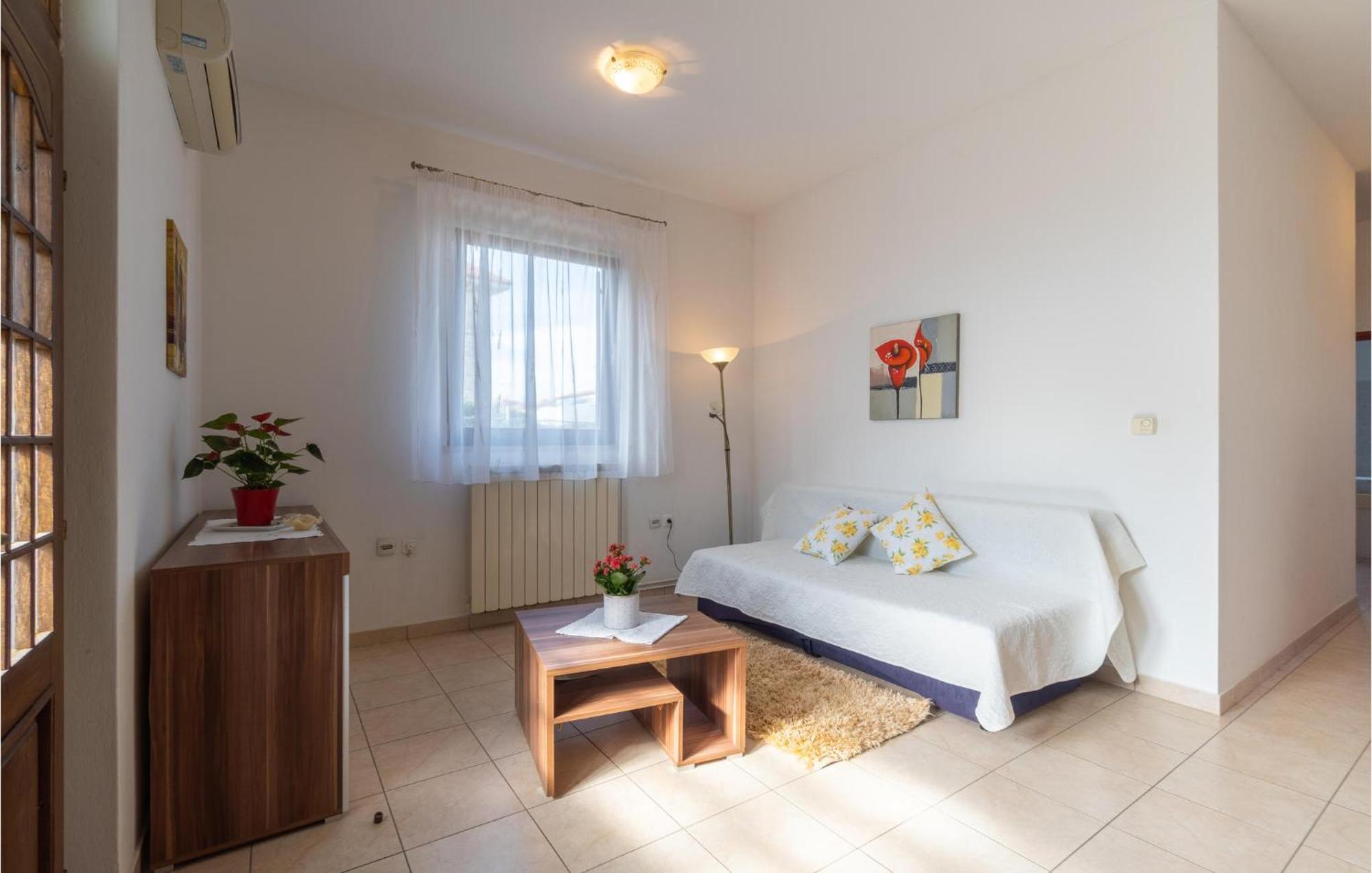 Awesome Apartment In Pula With Wifi المظهر الخارجي الصورة