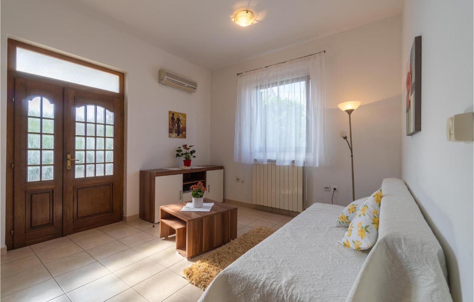 Awesome Apartment In Pula With Wifi المظهر الخارجي الصورة
